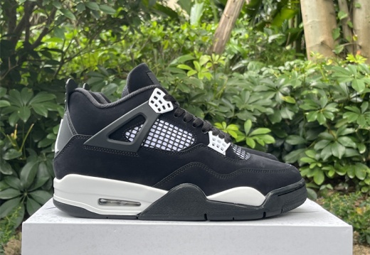 Air Jordan 4 White Thunder  FQ8138-001  36-47.5